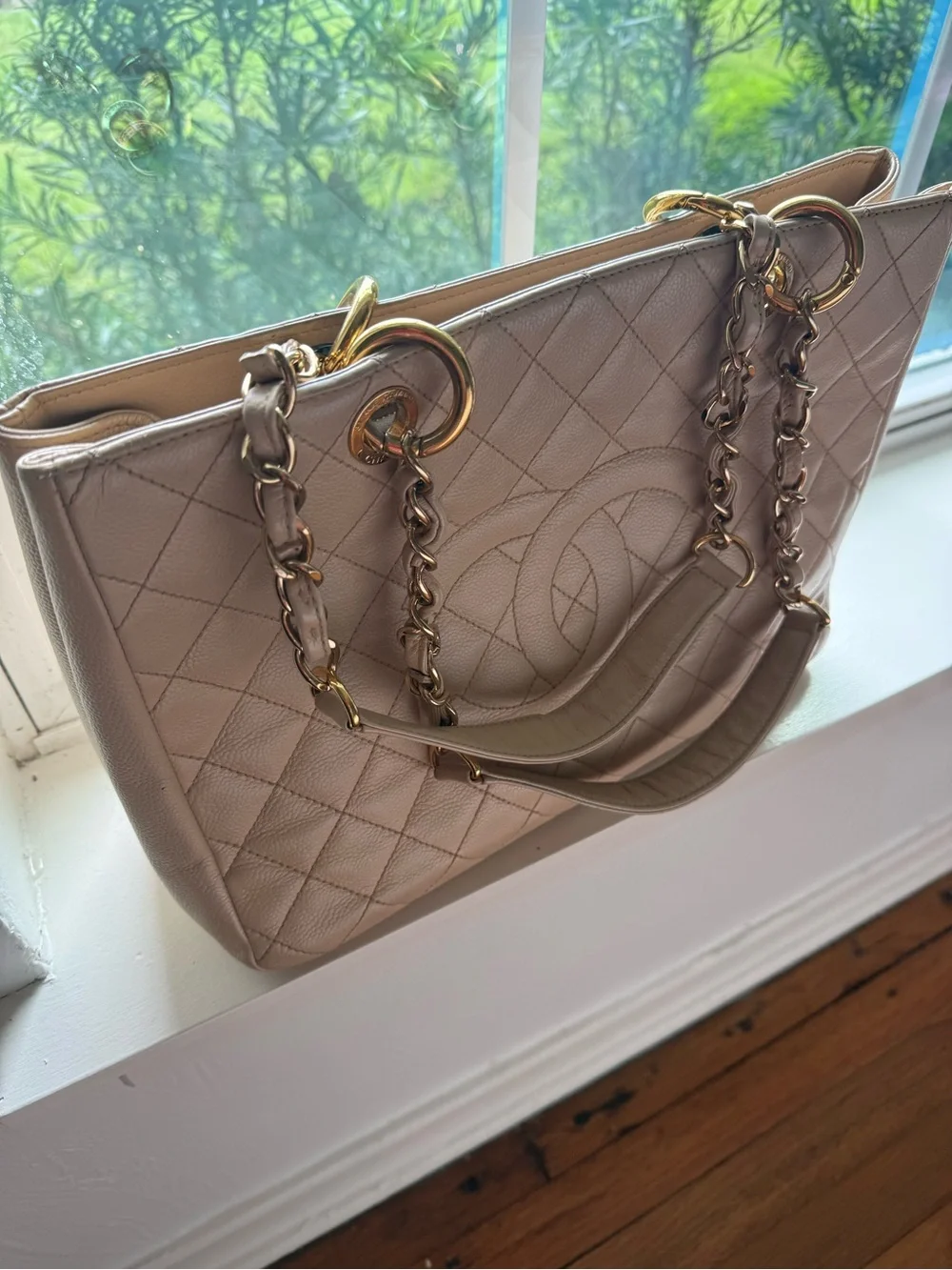 CHANEL classic quilted